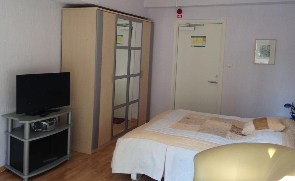 Solrosen I Simrishamn - Oesterlen Room photo